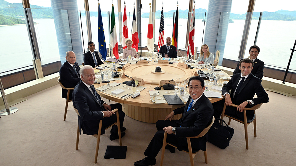 G7 Leaders at Session 1 (Working Lunch); Venue: Grand Prince Hotel Hiroshima.