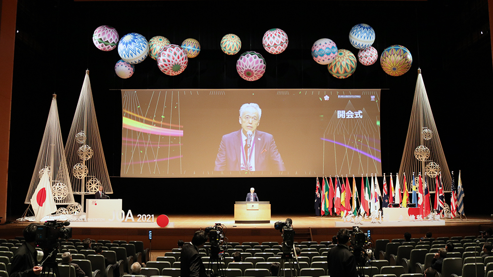 東京国際フォーラムのホールAで開会式を収録